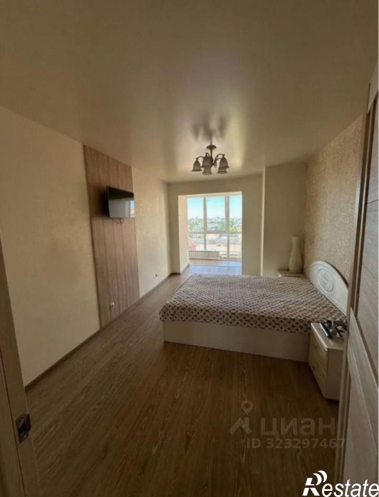 Сдать квартиру за 40 000 рублей на Киров, улица Ленина, 184к1