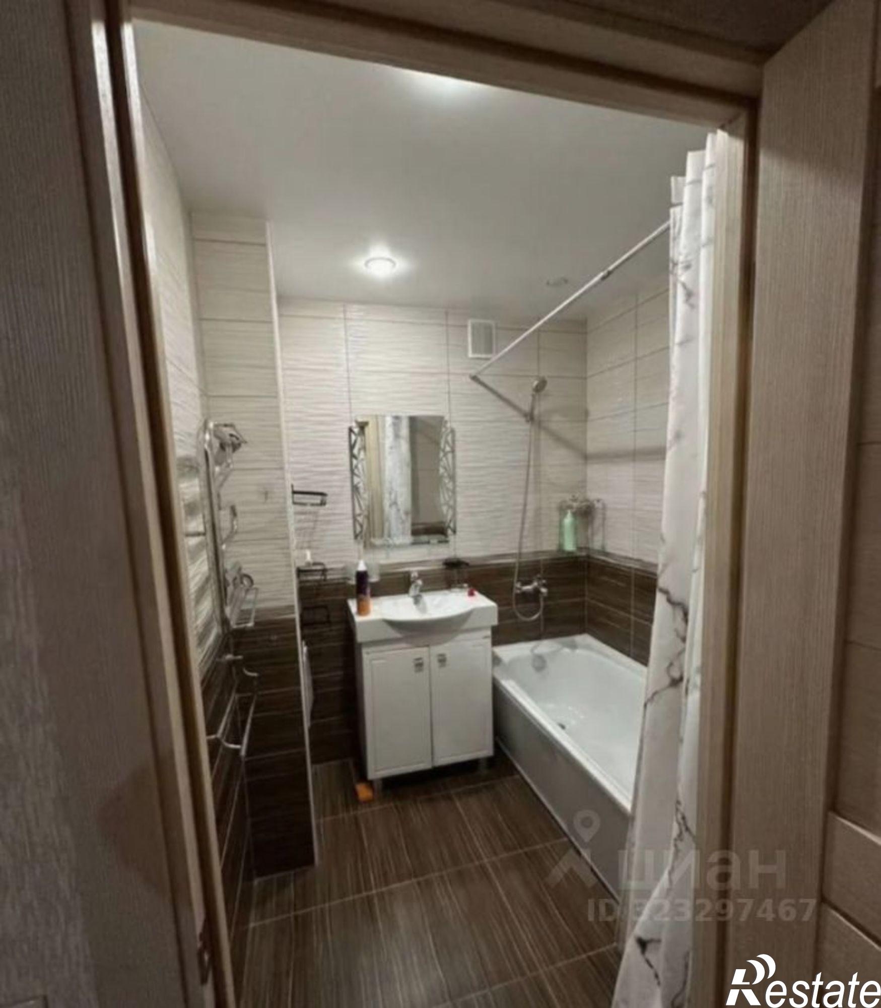 Сдать квартиру за 40 000 рублей на Киров, улица Ленина, 184к1