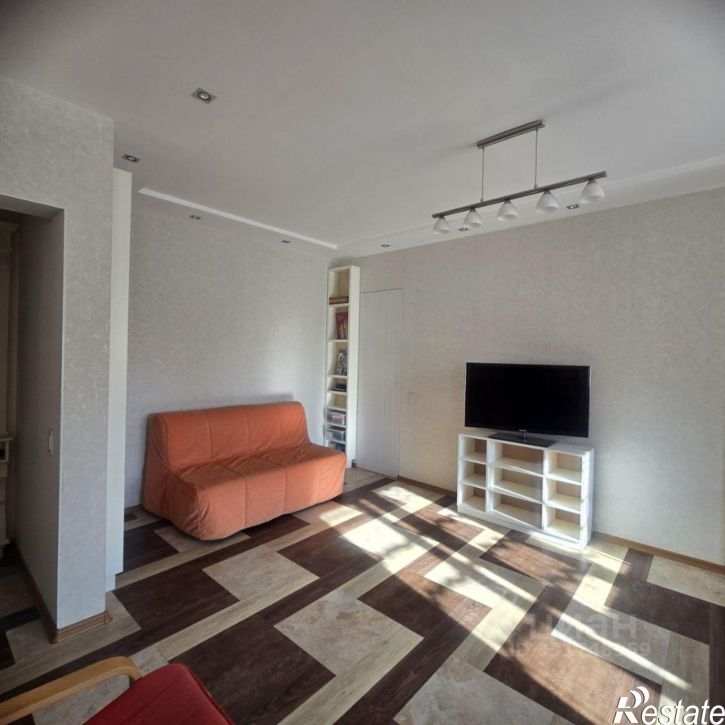2-комн квартира Киров, пер Дерендяева, 19