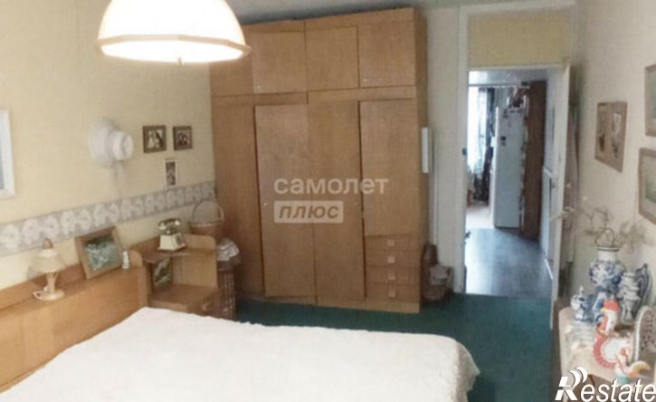 3-комн квартира ул Чепецкая, 18,  д. 18