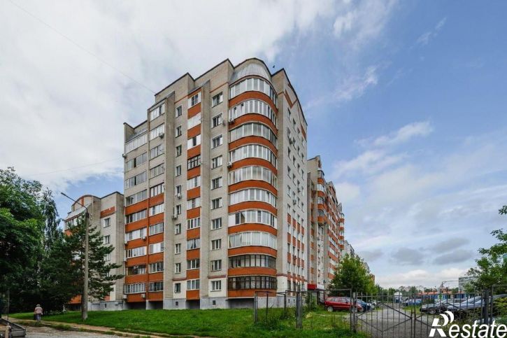 4-комн квартира Киров, Студенческий проезд 23