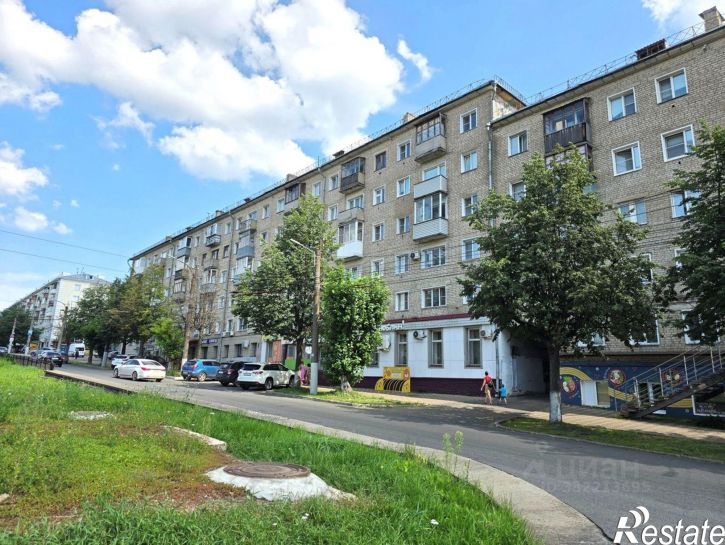 2-комн квартира Киров, Октябрьский проспект, 94