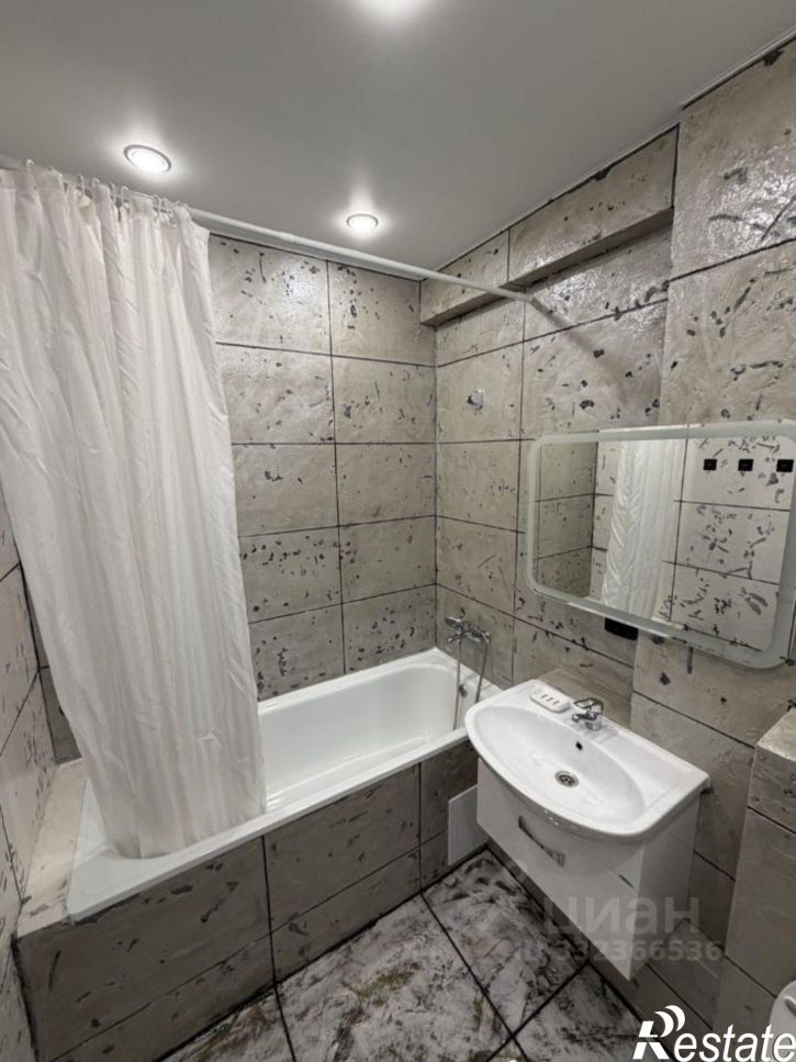2-комн квартира Киров, улица Воровского, 97