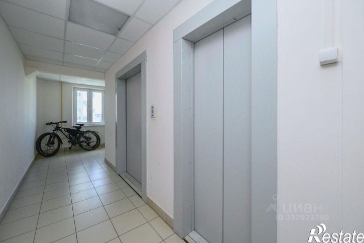2-комн квартира Киров, Ивана Попова 89