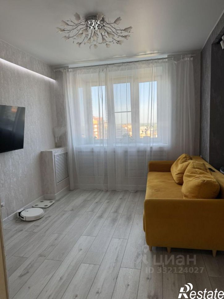 2-комн квартира Киров, улица Свободы, 130к2