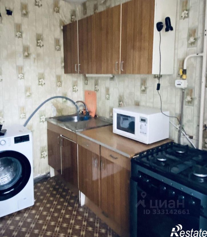 2-комн квартира Киров, улица Екатерины Кочкиной, 8к1