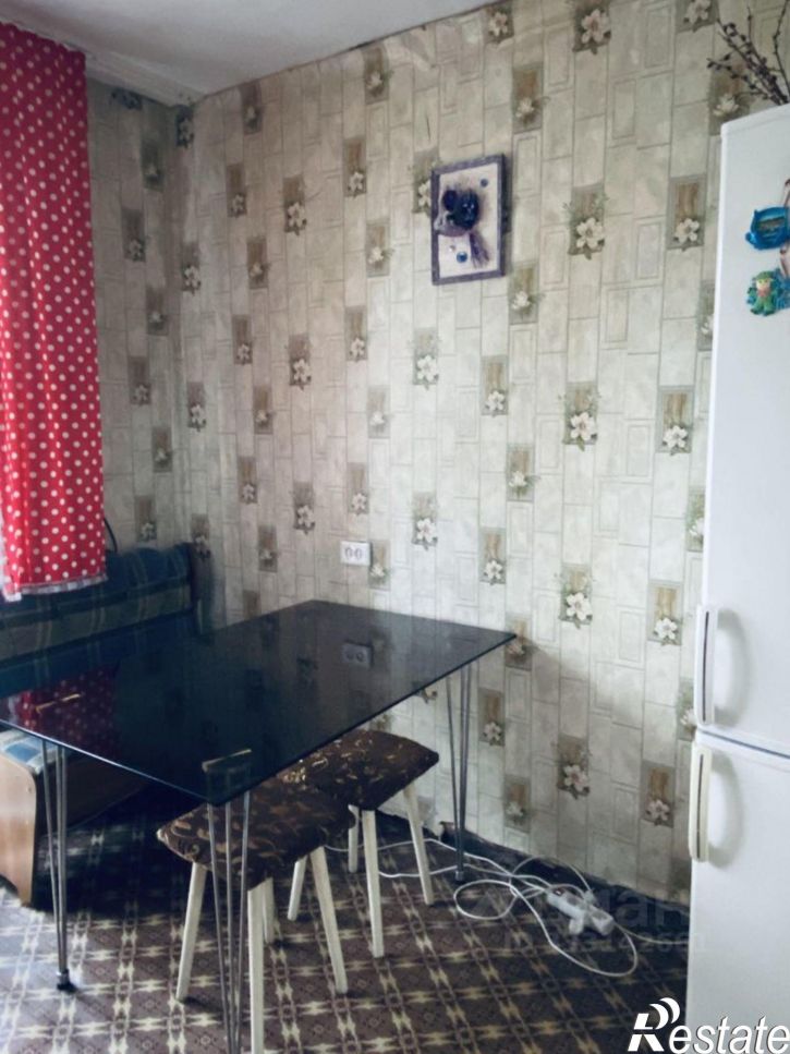 2-комн квартира Киров, улица Екатерины Кочкиной, 8к1