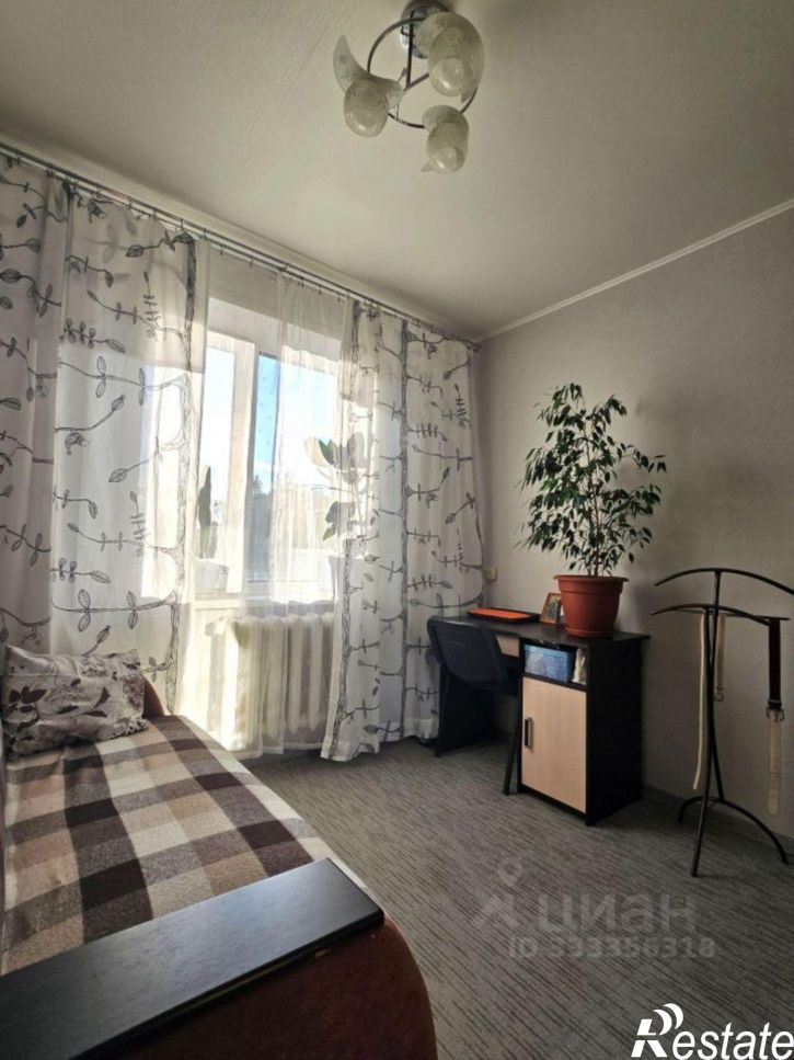 3-комн квартира Киров, переулок Дерендяева, 4