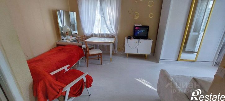 1-комн квартира Киров, улица Труда, 25А