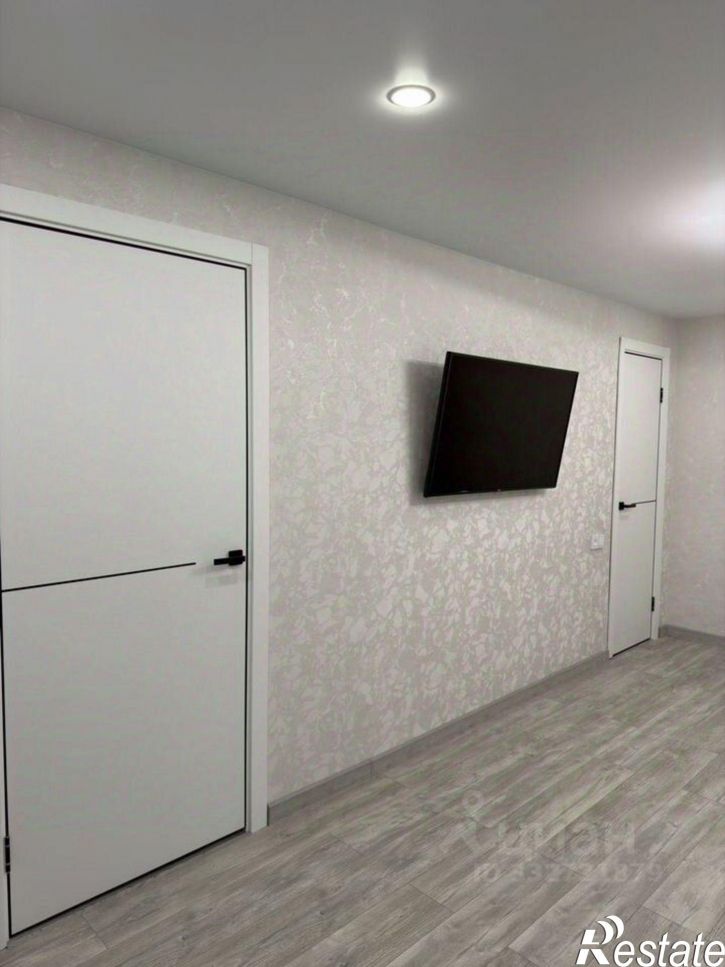 2-комн квартира проспект Гагарина, 2,  д. 2