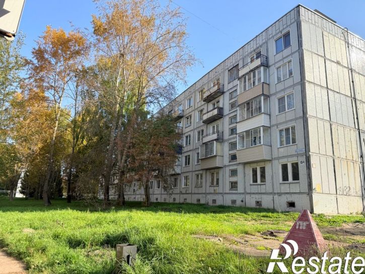 1-комн квартира 70-летия Октября ул, 104