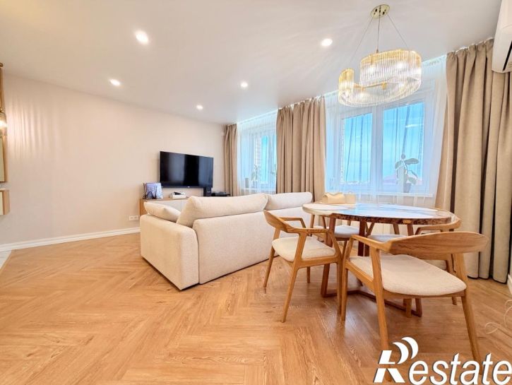 2-комн квартира Тружеников ул, 32