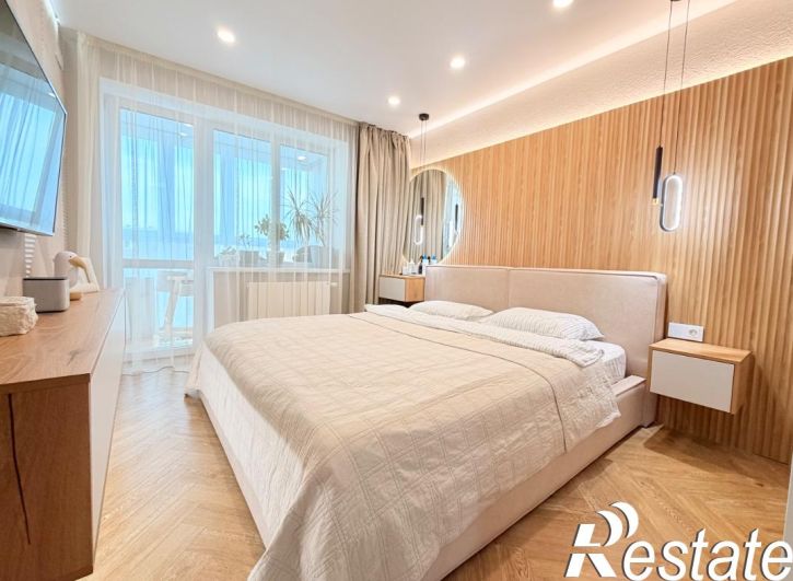 2-комн квартира Тружеников ул, 32